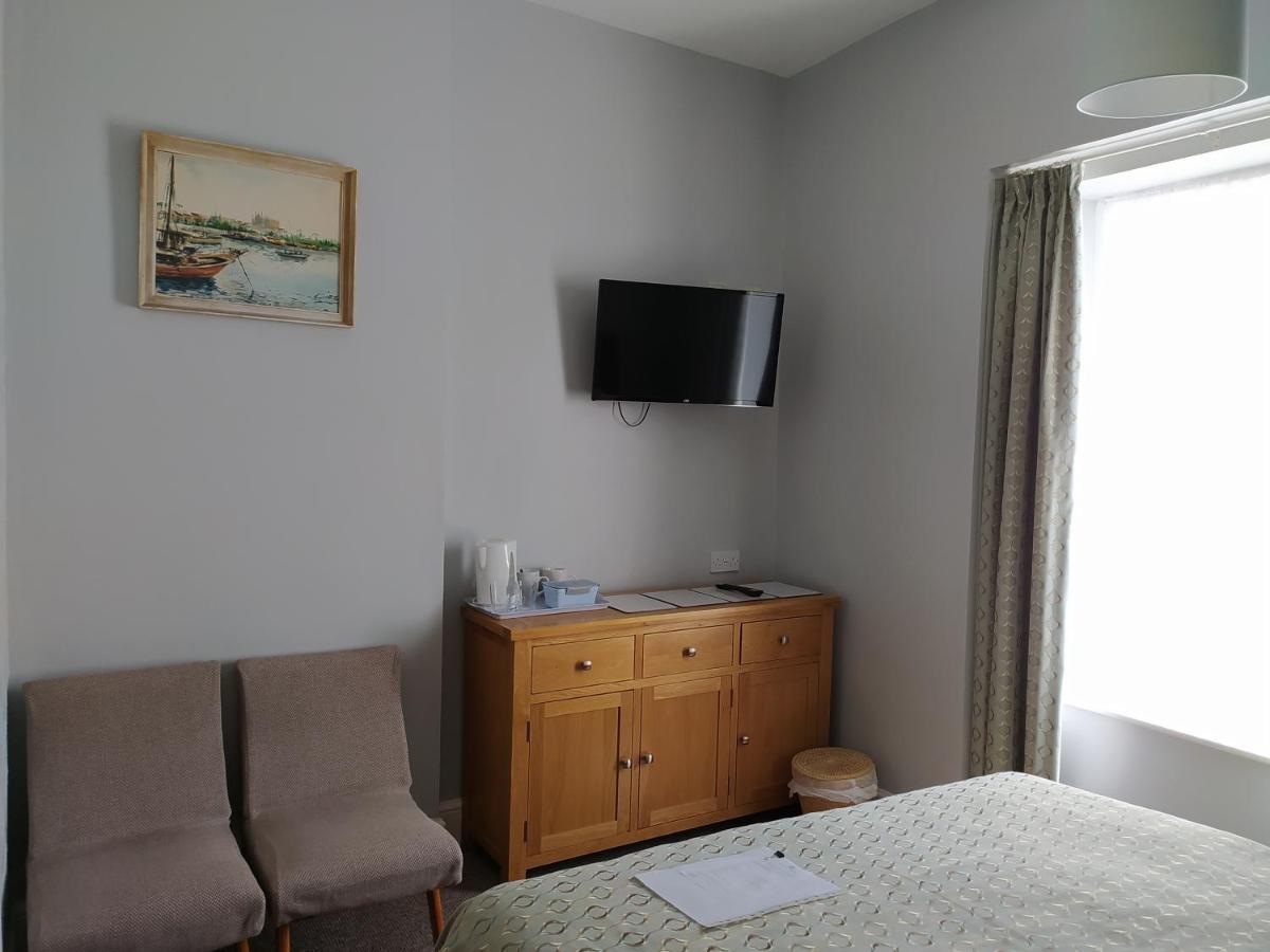 Bed and Breakfast Frosty Towers Llandudno Exterior foto