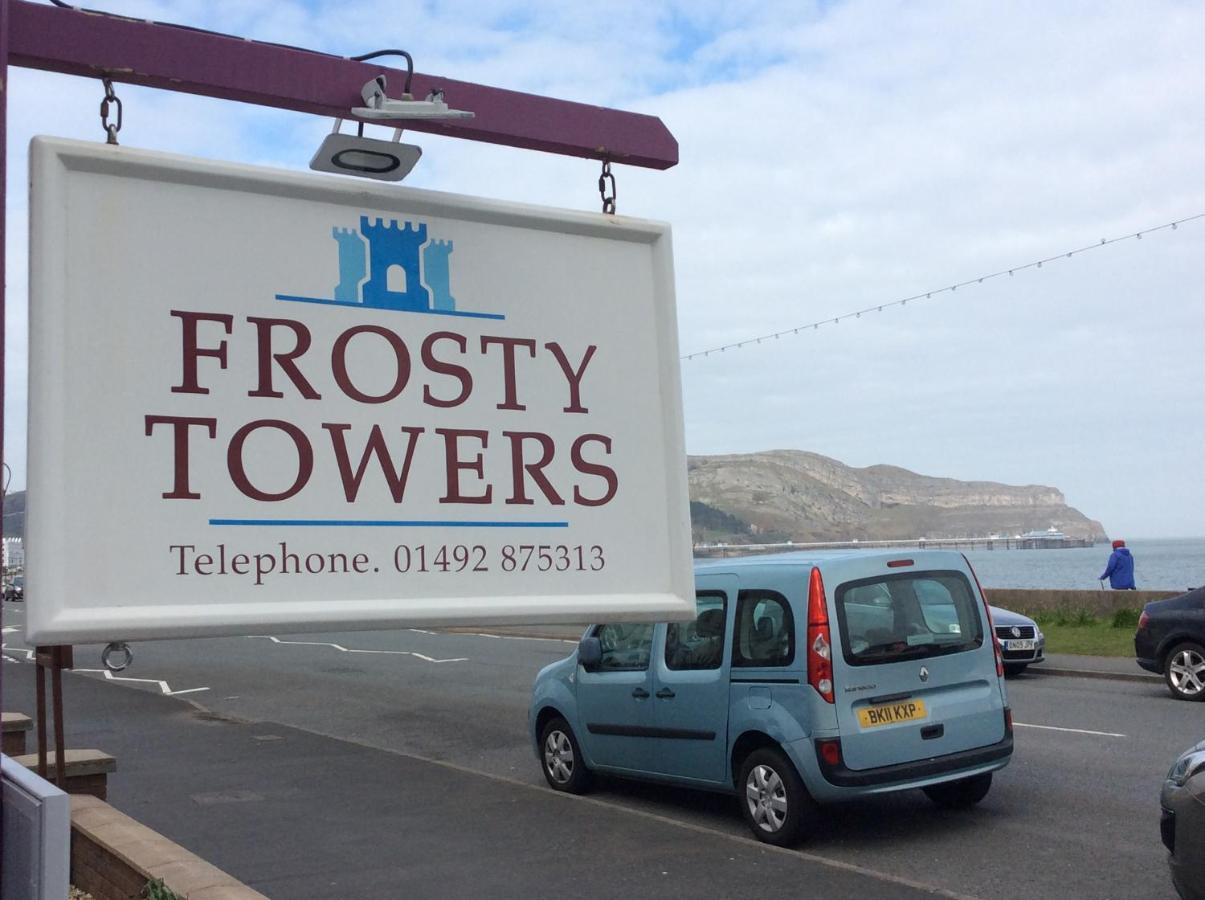 Bed and Breakfast Frosty Towers Llandudno Exterior foto