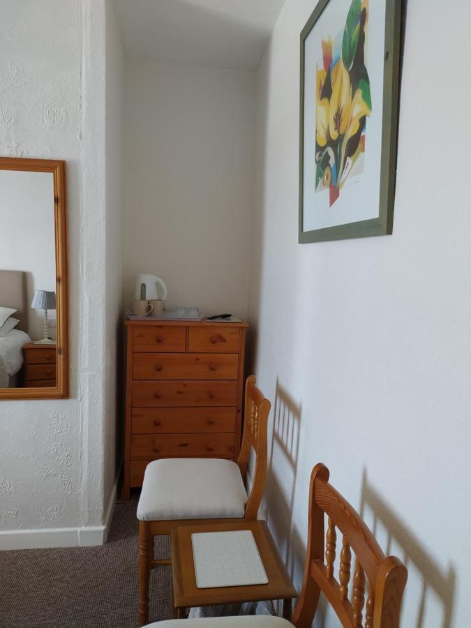 Bed and Breakfast Frosty Towers Llandudno Exterior foto